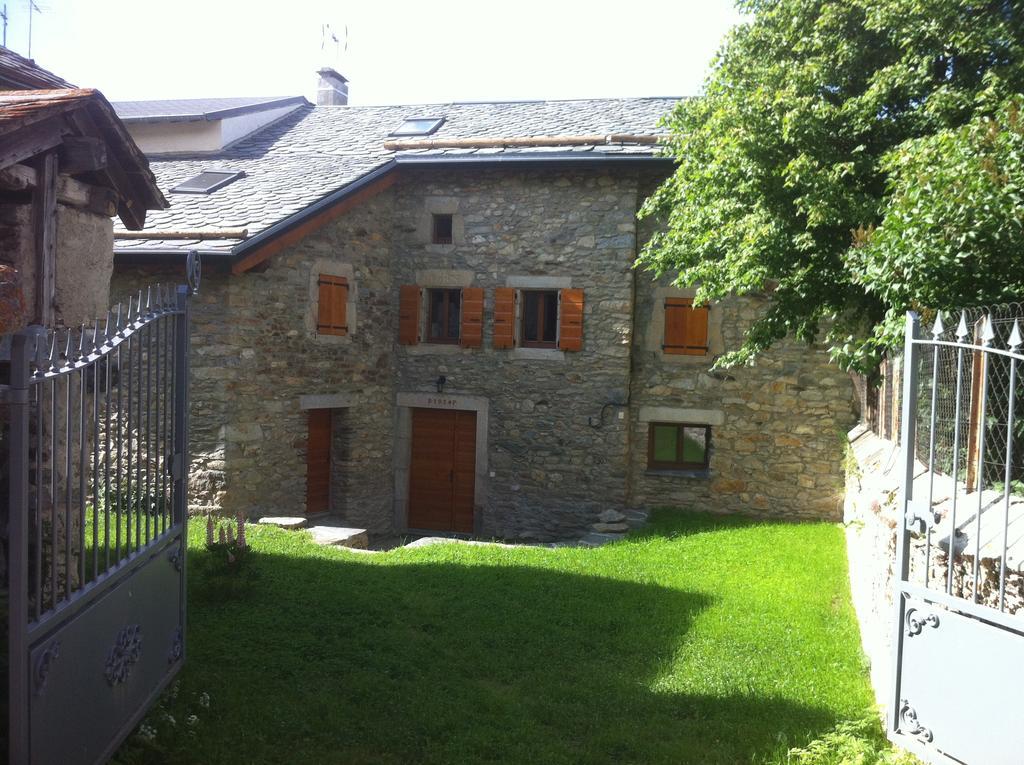 Maison De Caractere En Pierre Cal Batlle Сен-П'єрр-дель-Форкатс Екстер'єр фото